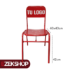 Silla con logo de metal